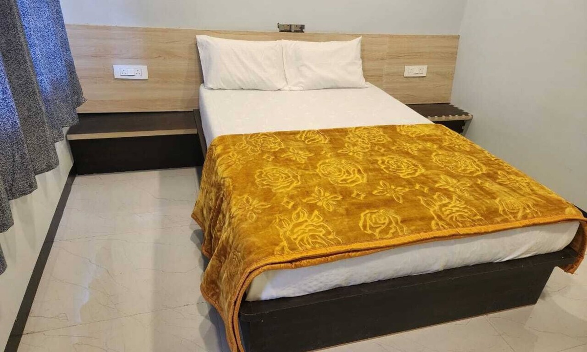 Ellora Hotel | Hotel Kanhaiya And Restaurant