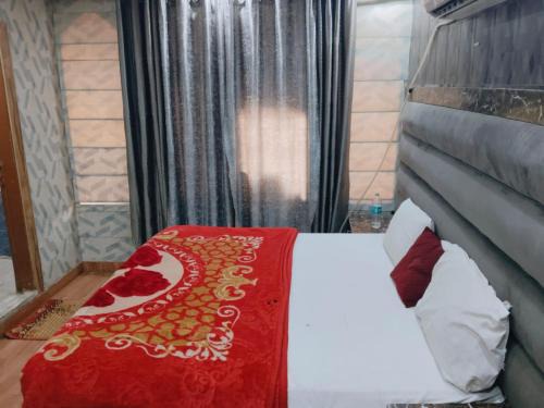 Ghaziabad Hotel | Hotel Kaushal