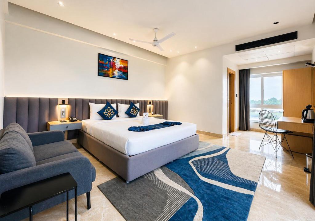 Madhapur Hotel | Hotel Kyzen - Hitec city, Hyderabad