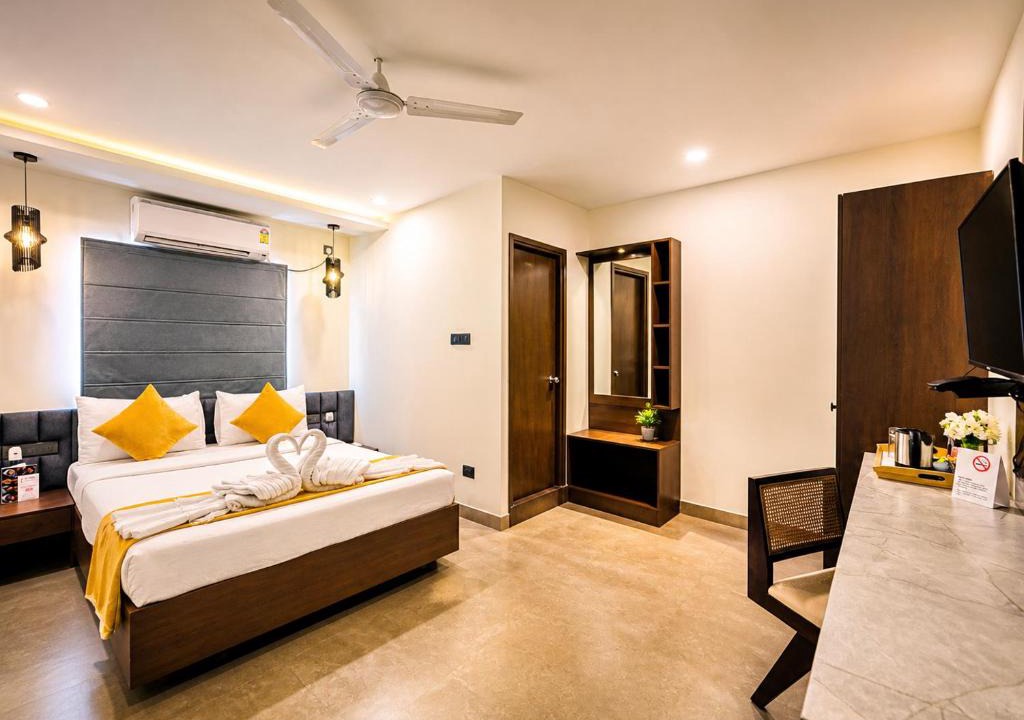 Madhapur Hotel | Hotel Kyzen Smart Stays - Madhapur, Hyderabad