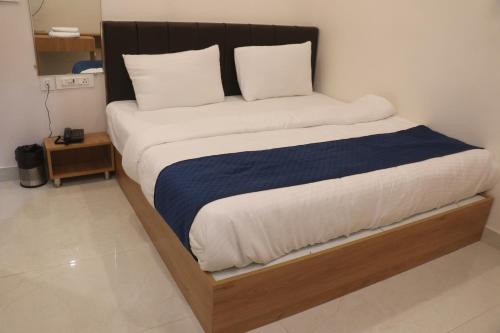 Kota Hotel | Hotel Lakhdatar