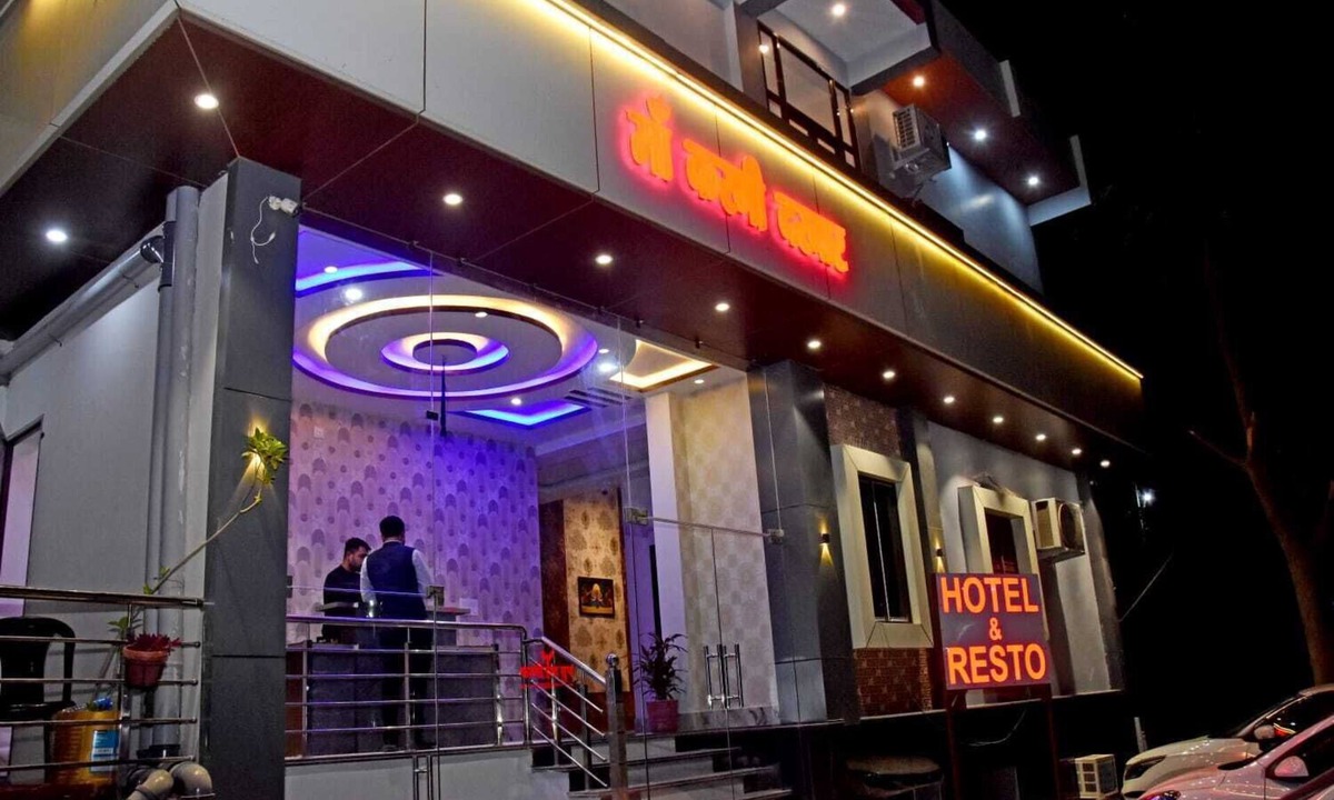 Deshnoke Hotel | Hotel Maa Karni Darbar