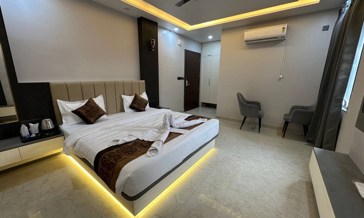 Kakarmatha Hotel | Hotel Maharani Palace