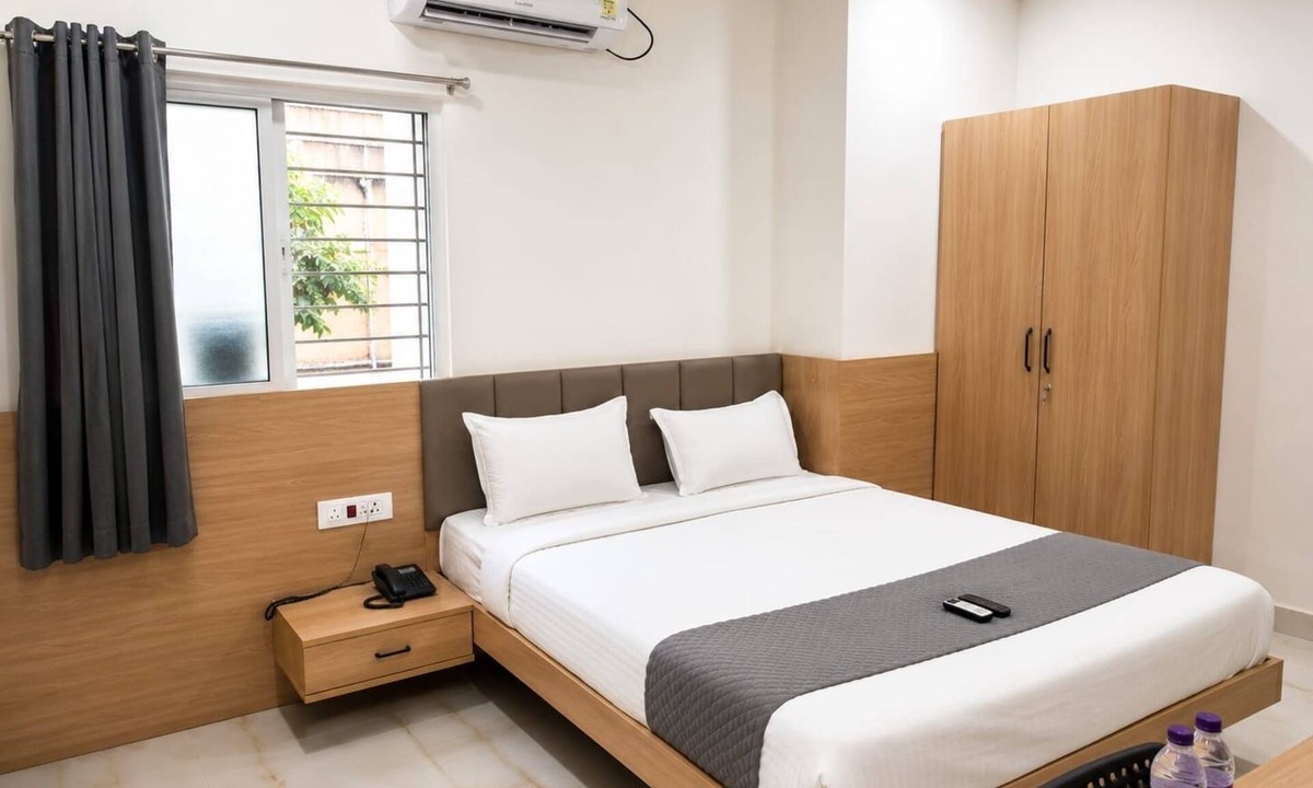 Hyderabad Hotel | Hotel Narsingi