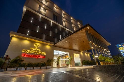 Morbi Hotel | Hotel Neptune Mansingh Inn