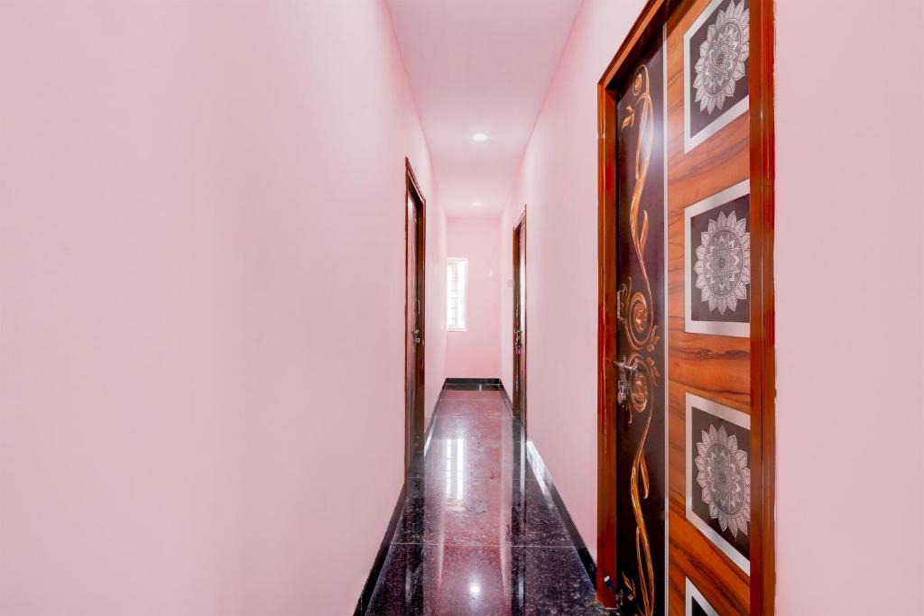 Hyderabad Hotel | Hotel O KSR GRAND