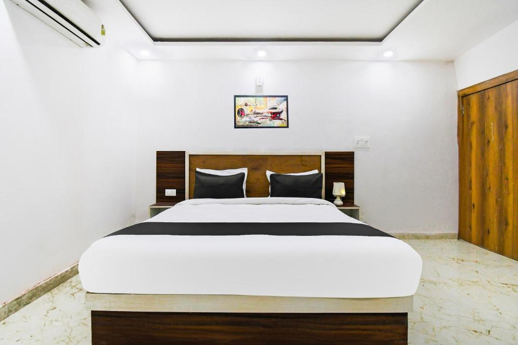Ranchi Hotel | Hotel O Sky Inn