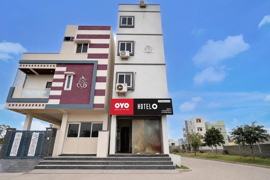 Hyderabad Hotel | Hotel O SNIST University Hyderabad Formerly Hari Hara Enterprise