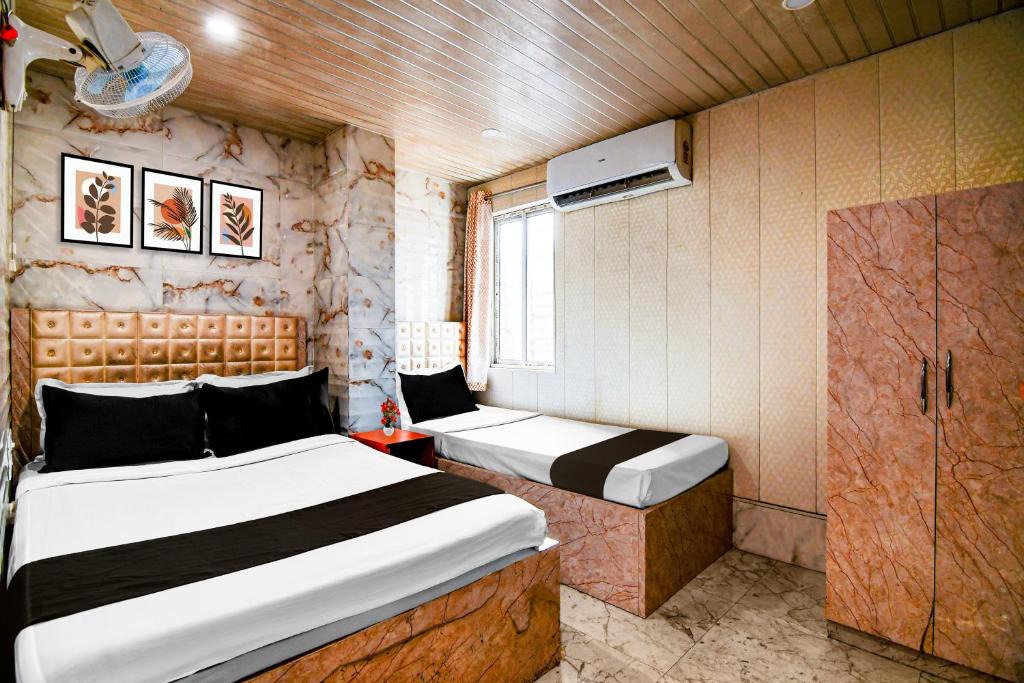 Chinar Park Hotel | Hotel O The Mandal Residency