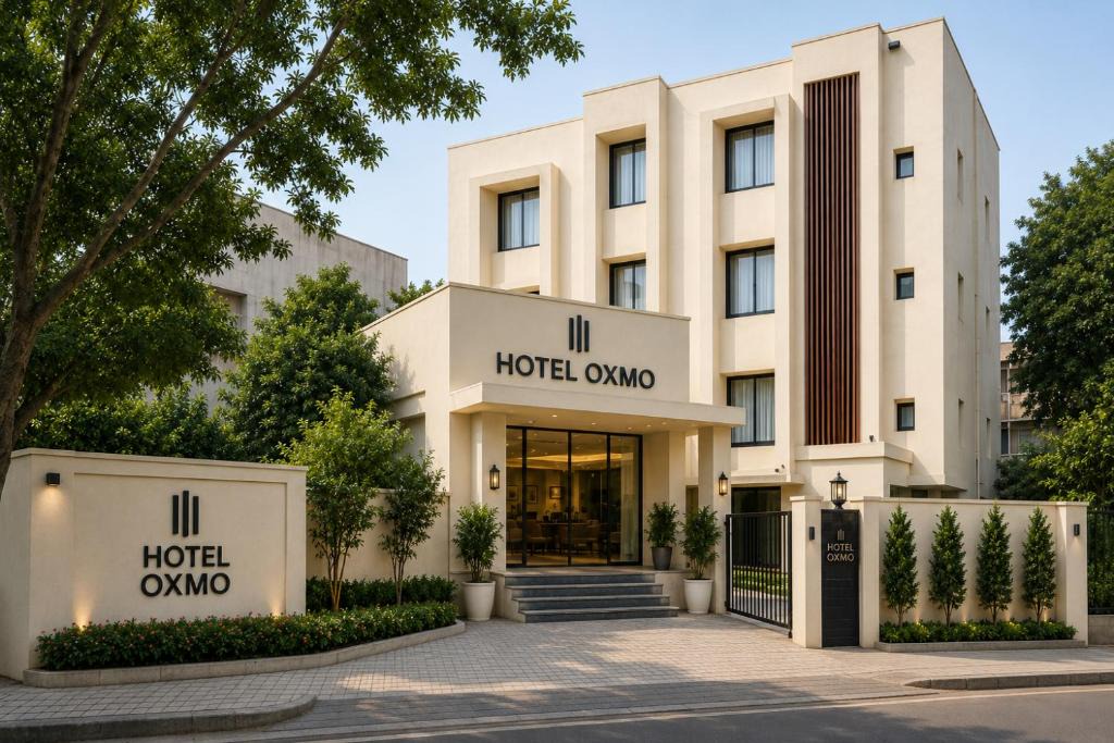 Aerocity Hotel | Hotel Oxmo Delhi Airport