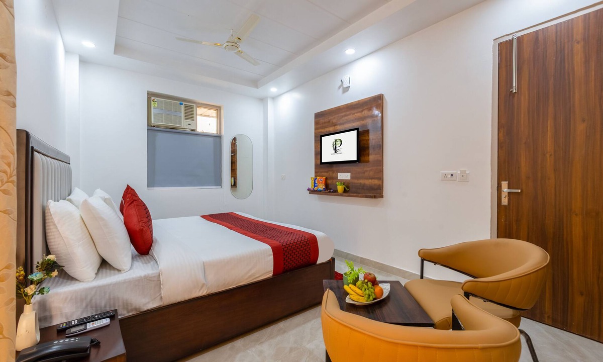Noida Hotel | Hotel park Tree I Sec-63a I Noida