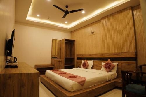 Haldwani Hotel | Hotel Parth Inn