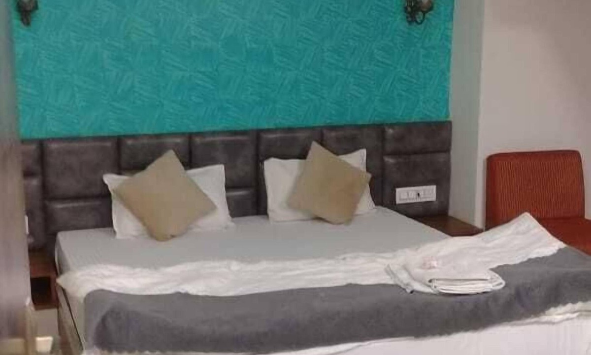 Bhopal Hotel | Hotel Pisals