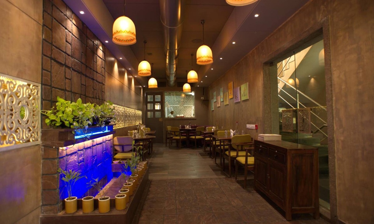 Paldi Hotel | Hotel Platinum Inn