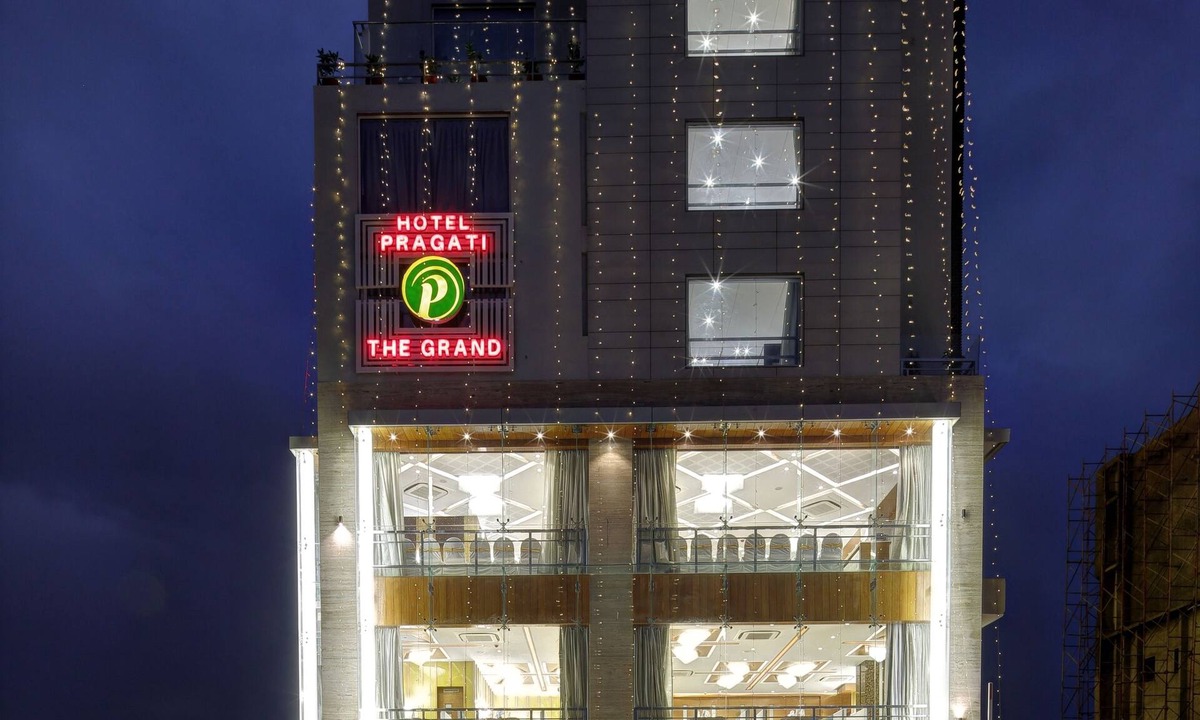 Thaltej Hotel | Hotel Pragati The Grand