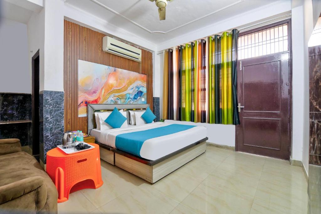 Vrindavan Hotel | Hotel Radha Rani Bhawan