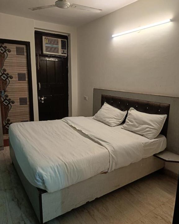 South West Hotel | Hotel Rose - Dwarka Sec 8