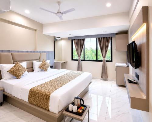 Ahmedabad Hotel | Hotel Royal Empire