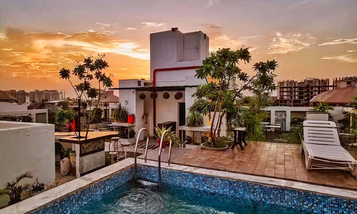 Taj Ganj Hotel | Hotel Sahibs LightHouse