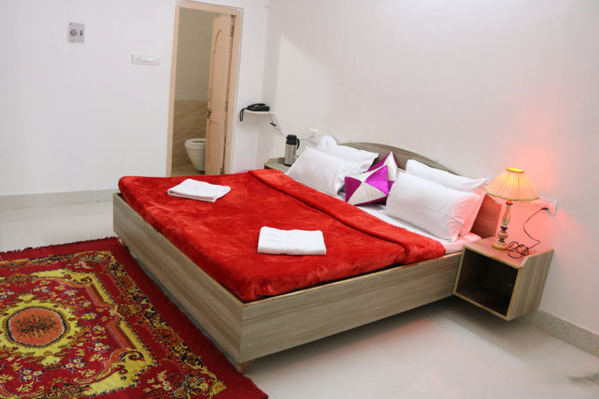 Paota Hotel | Hotel Santosh
