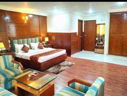 Mahipalpur Hotel | Hotel Shalimar Garden Near by Delhi igi Airport