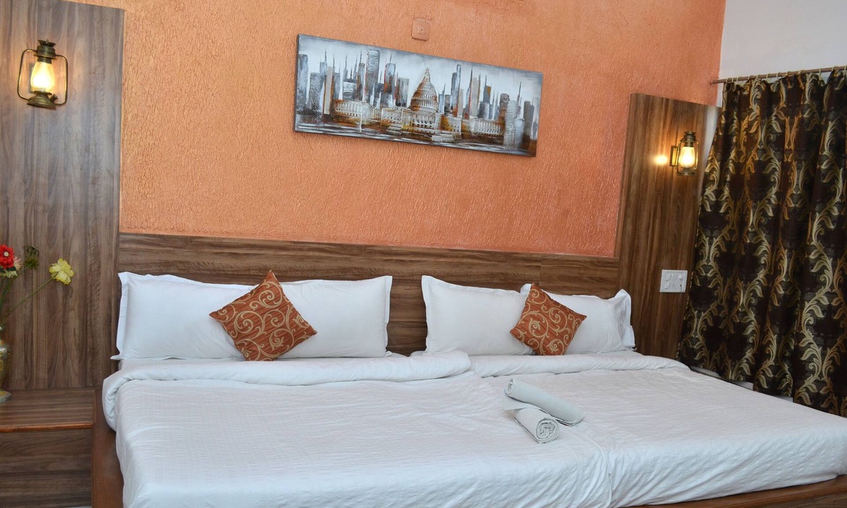 Mount Abu Hotel | Hotel Shanti Mount Abu