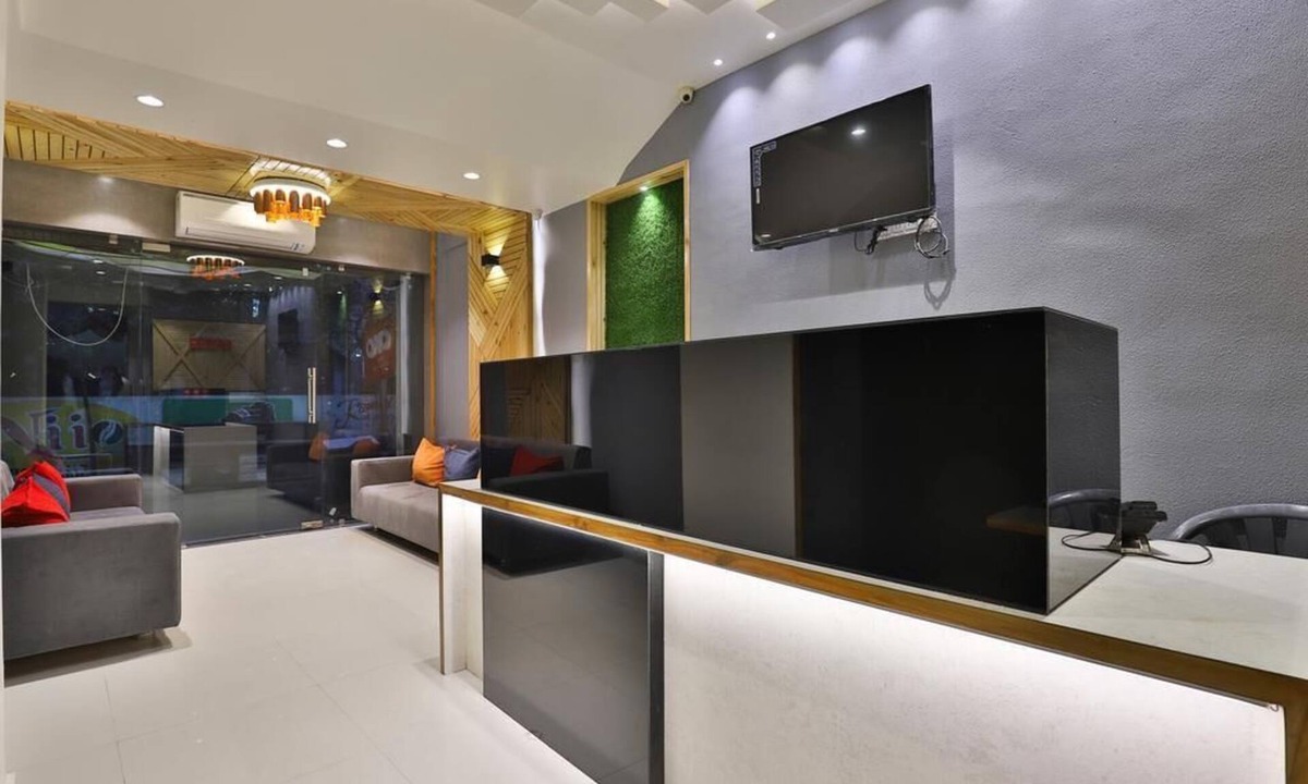 Ahmedabad City Centre Hotel | Hotel Shivganga