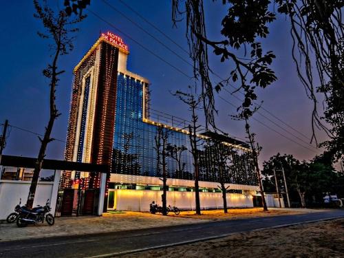 Raebareli Hotel | Hotel SK Palace