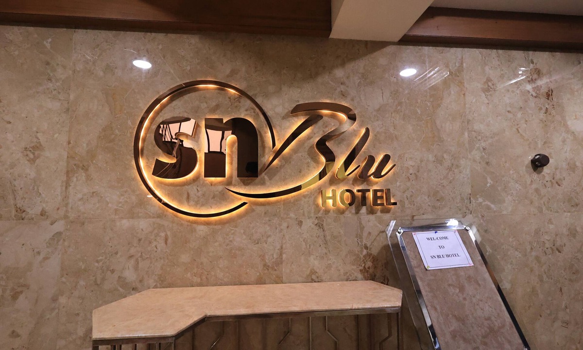 Thaltej Hotel | Hotel SN Blu