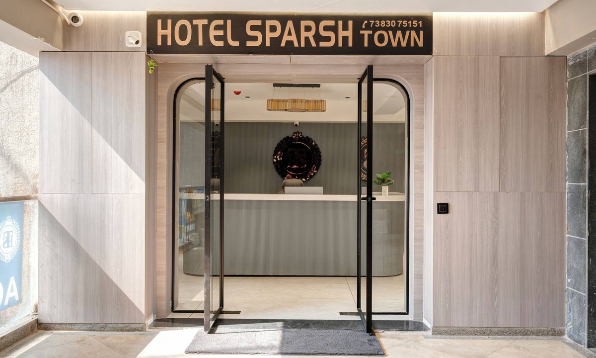 Ahmedabad Hotel | Hotel Sparsh Town