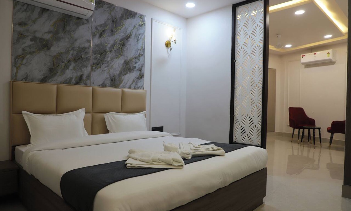 Sirsa Hotel | Hotel The 9s