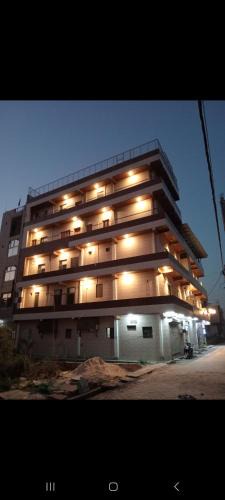 Delhi Hotel | Hotel The Sambhav