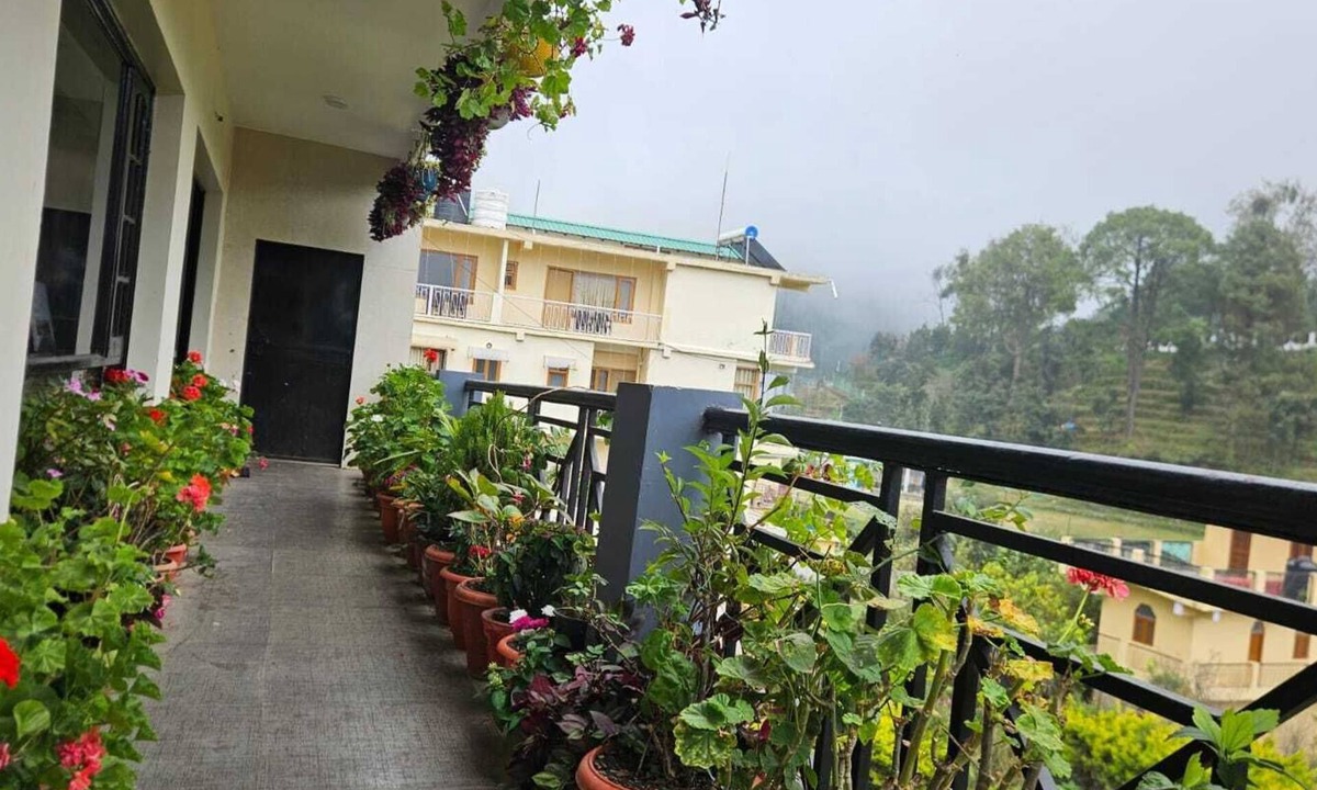Bhowali Hotel | Hotel Trvaller Inn