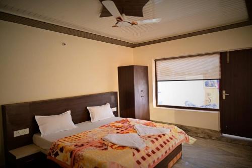 Orchha Hotel | hotelsiyashreeram