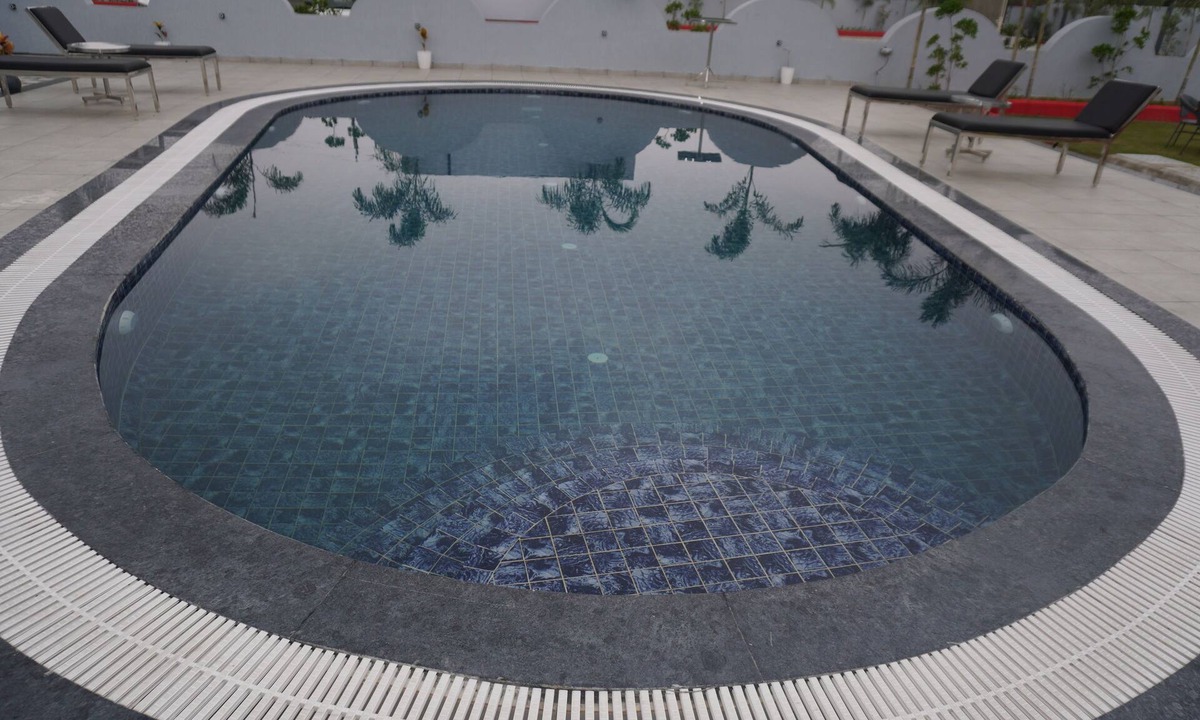 Rajawas Hotel | Jangal Resort - Sikar Road Jaipur