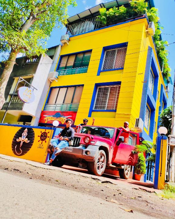 Koregaon Park Hostel | Jugglers Backpack