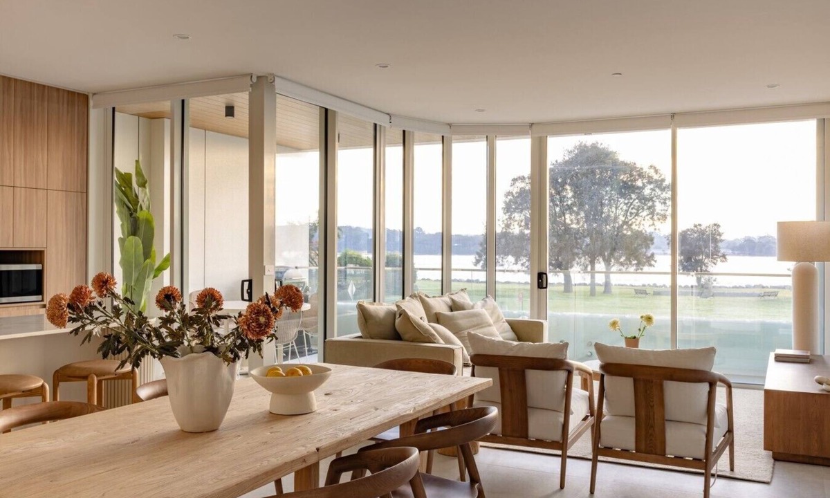 Batemans Bay Apartment | Kailani 102: Luxury 3 Bed Waterfront Apartment