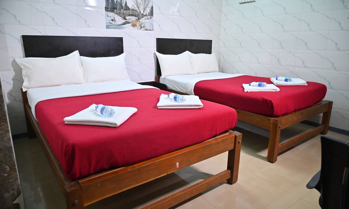 Murudeshwara Hotel | Kamath Residency
