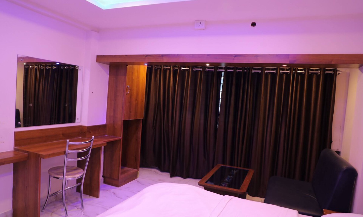 Gandhi Nagar Cabin | kapila residency