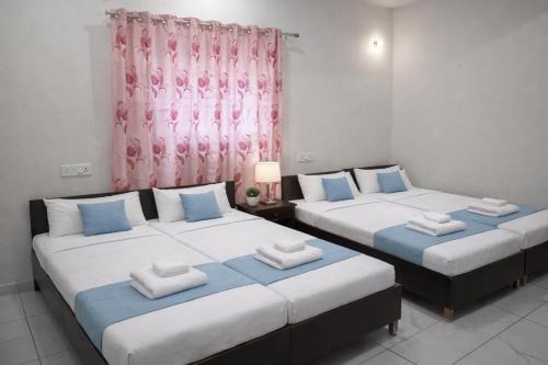 Varanasi House | Kashi Vinakaya Family Homestay