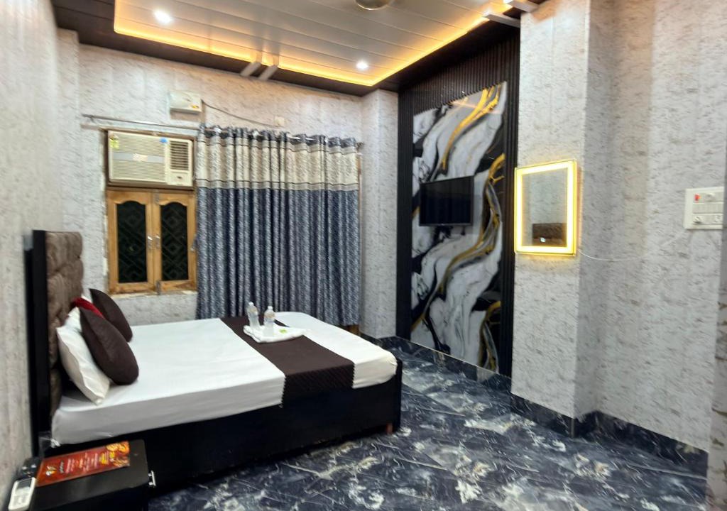 Varanasi House | Kashi Vishwanath guest house