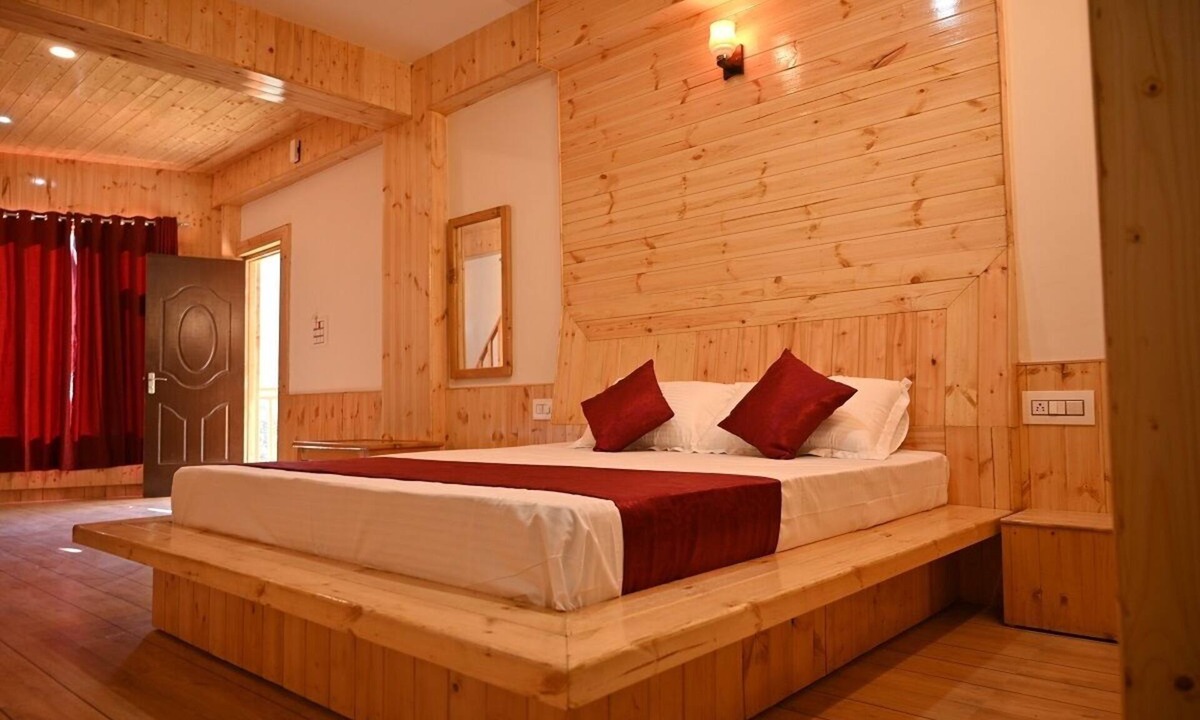 Jibhi Hotel | Khwabeeda Stays