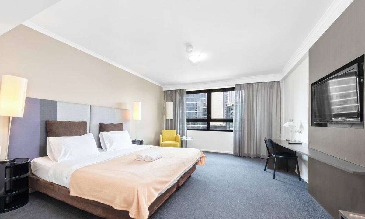 Parramatta Apartment | KozyGuru | Parramatta Studio Steps to Shops, Cafés