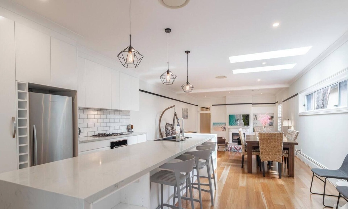 Rose Bay House | KozyGuru | Rose Bay | 3BR Steps to Beach + Parking