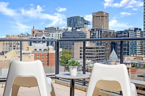 Haymarket Apartment | KOZYGURU | Sydney CBD | Lovely 2 Bedroom APT with Amazing City View