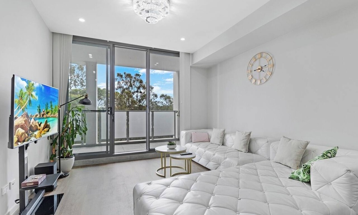 Wentworthville Apartment | KozyGuru | Wentworthville | 2 Bed 2 Bath Apt