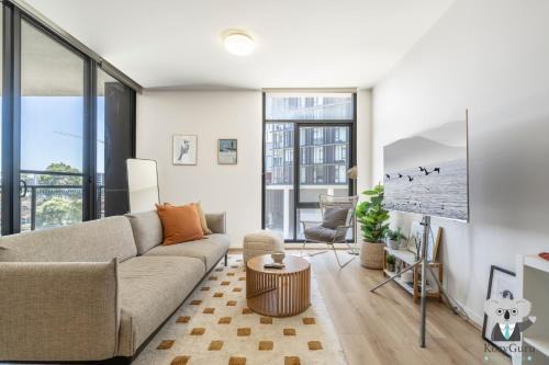 Zetland Apartment | KozyGuru | Zetland | Effortless Inner-City Living