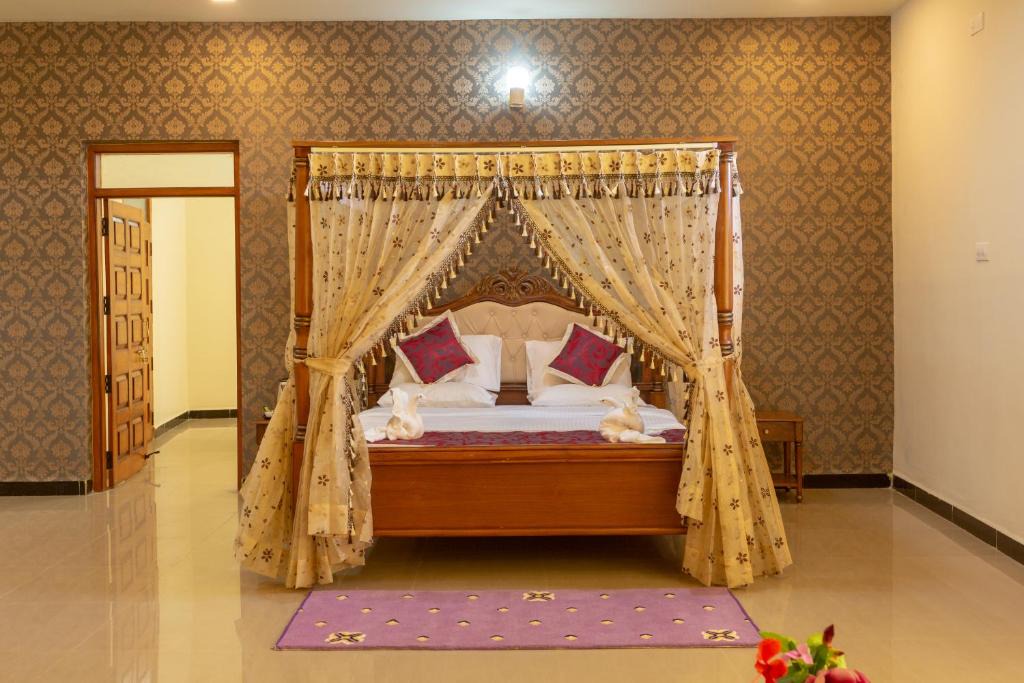 Basavana Bagevadi Hotel | KSTDC Hotel Mayura Krishna Almatti