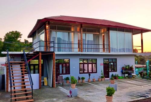 Ranikhet House | Kumaon Oasis