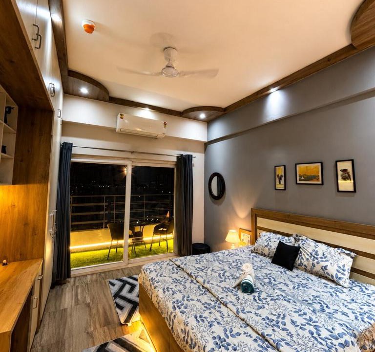 Greater Noida Apartment | Kunj Homestays